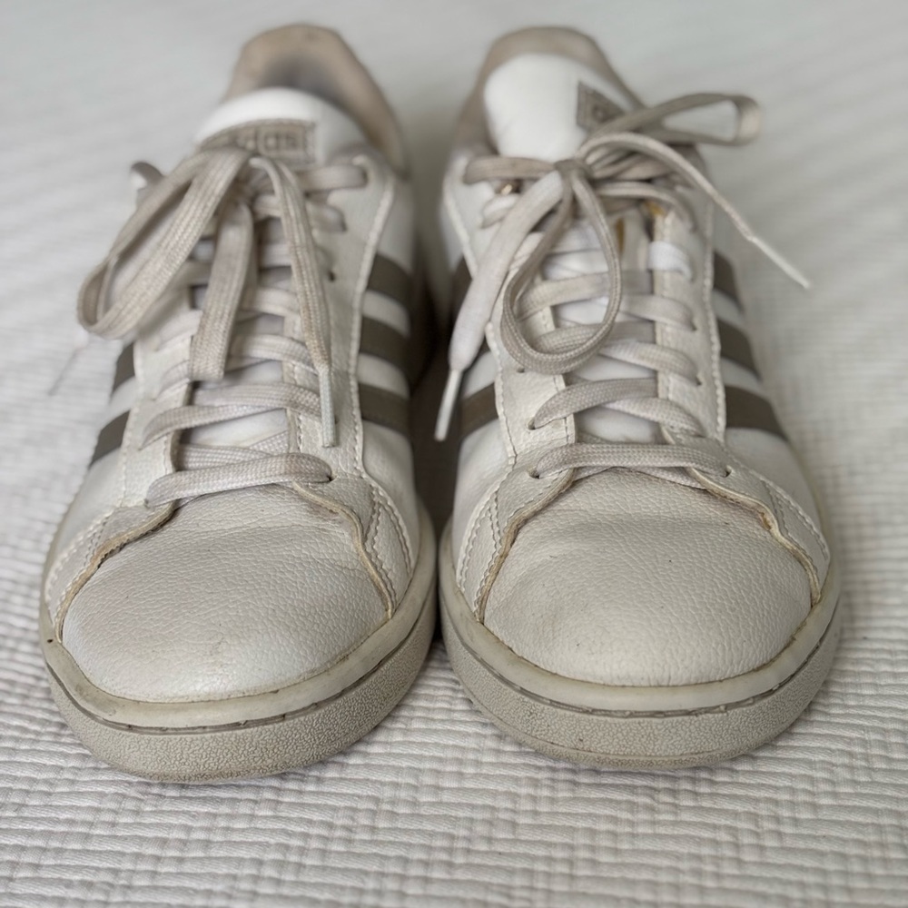 Adidas Grand Court White and Platin Metallic Sneakers (8) - Picture 4 of 10